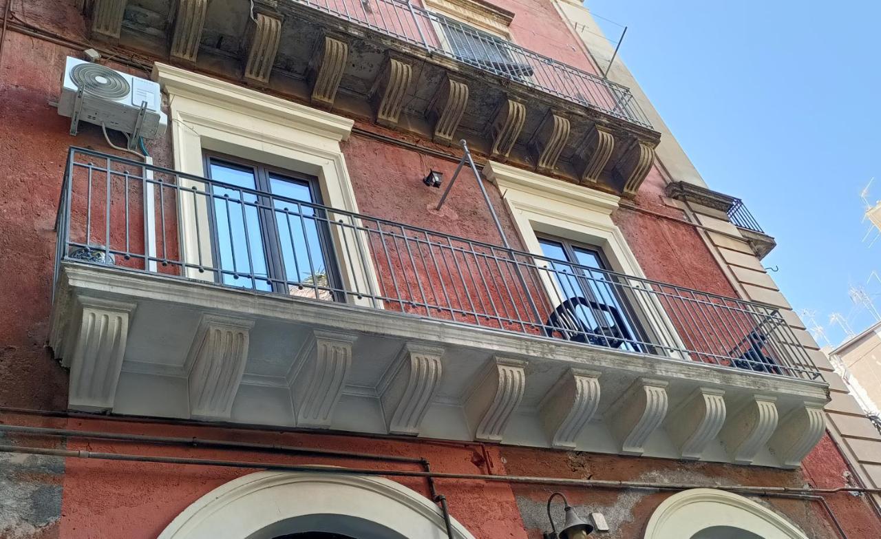 Stesicoro Art Home, In Centro Storico A Catánia Buitenkant foto